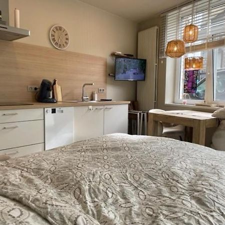 Au Coeur La Roche Studio Экстерьер фото