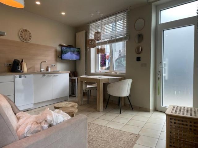 Au Coeur La Roche Studio Экстерьер фото